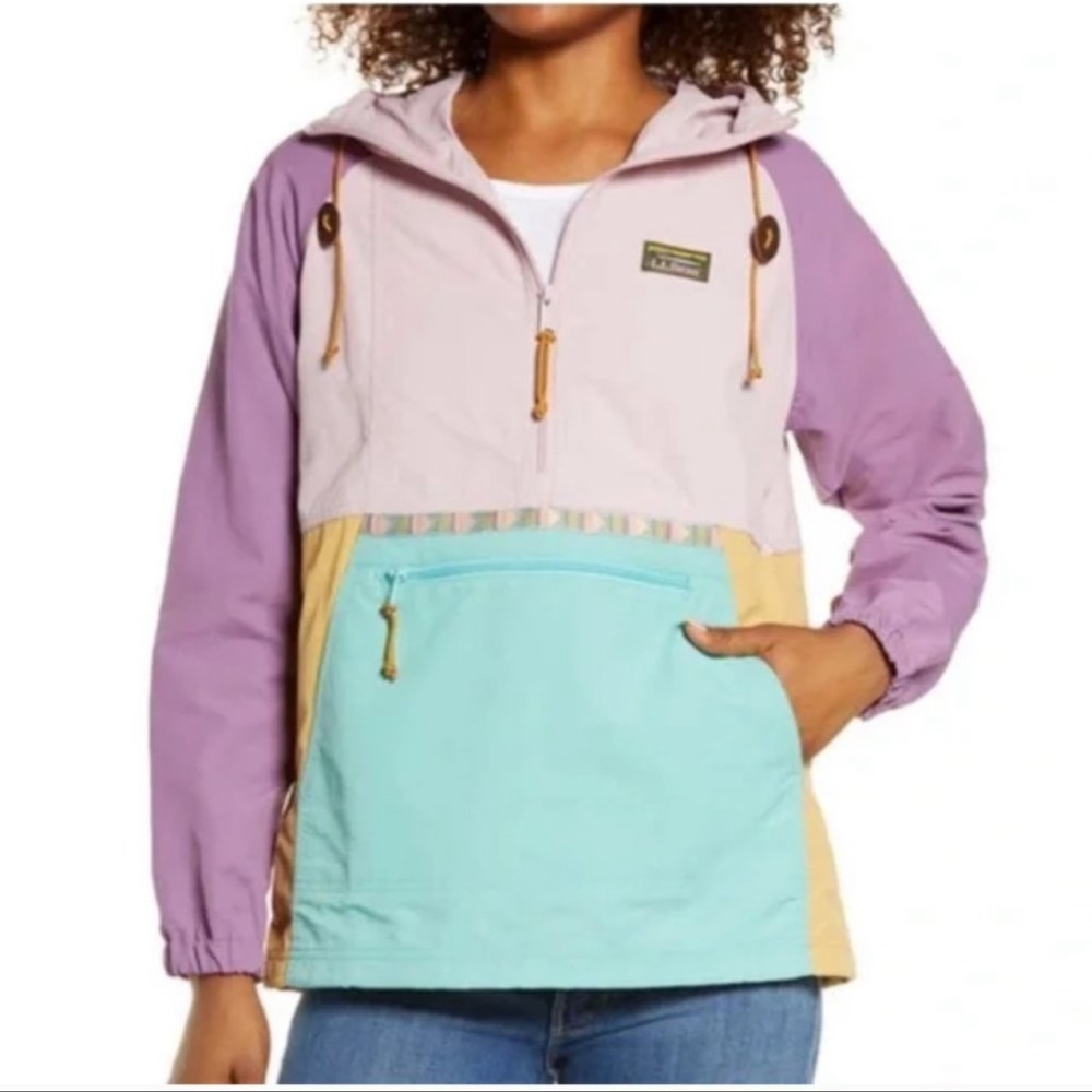 ISO this LL Bean Anorak! Size small or medium!